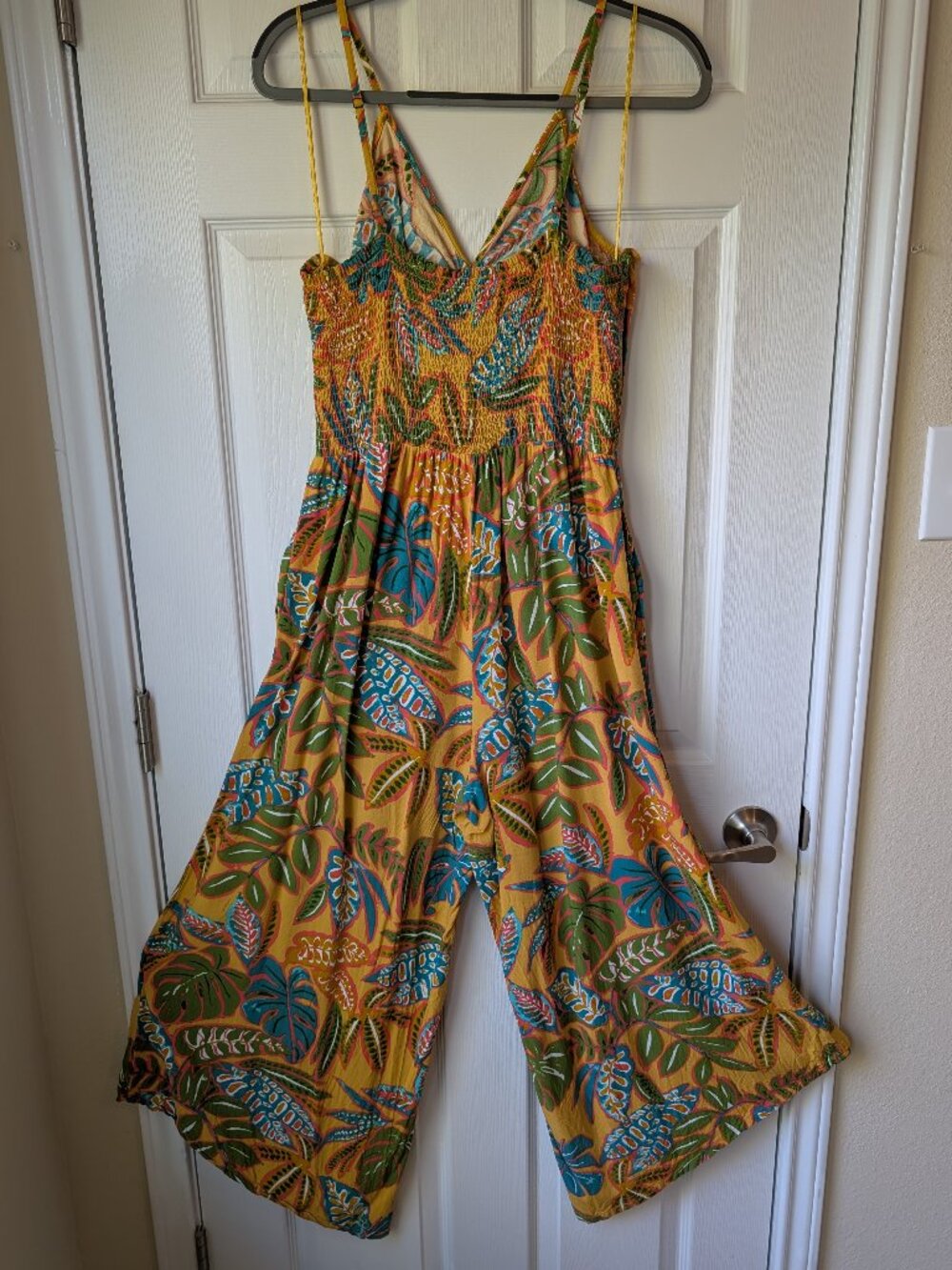 Japna Tropical Wide Leg Jumpsuit with Pockets - Picture 6 of 8